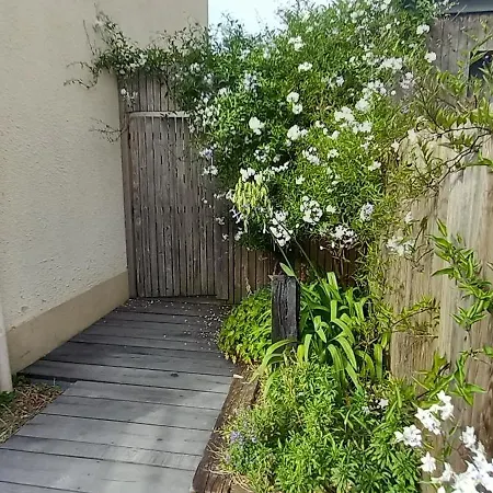 Avec Terrasse Chez Anne